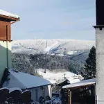 Chalet Gamma