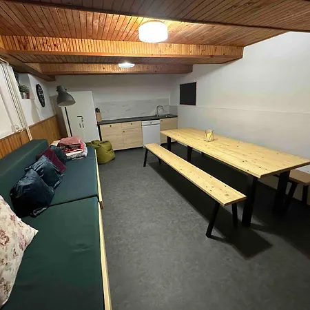 Chalet Gamma